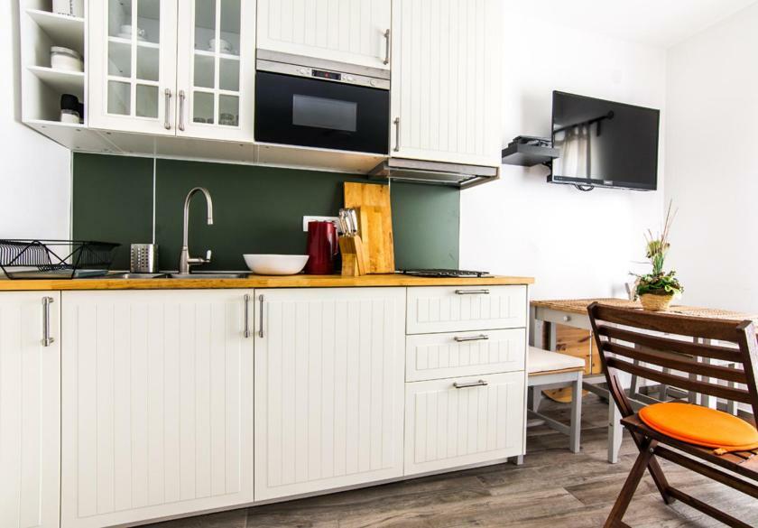 Apartments Jankovic Биоград на Мору Екстериор снимка